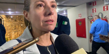 Flávia anuncia cinco secretários na segunda
