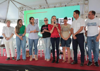 SES oferece serviços à população durante evento do Programa Ser Família Fé e Vida