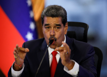 Venezuela rompe relações diplomáticas com o Paraguai após presidente anunciar apoio a opositores