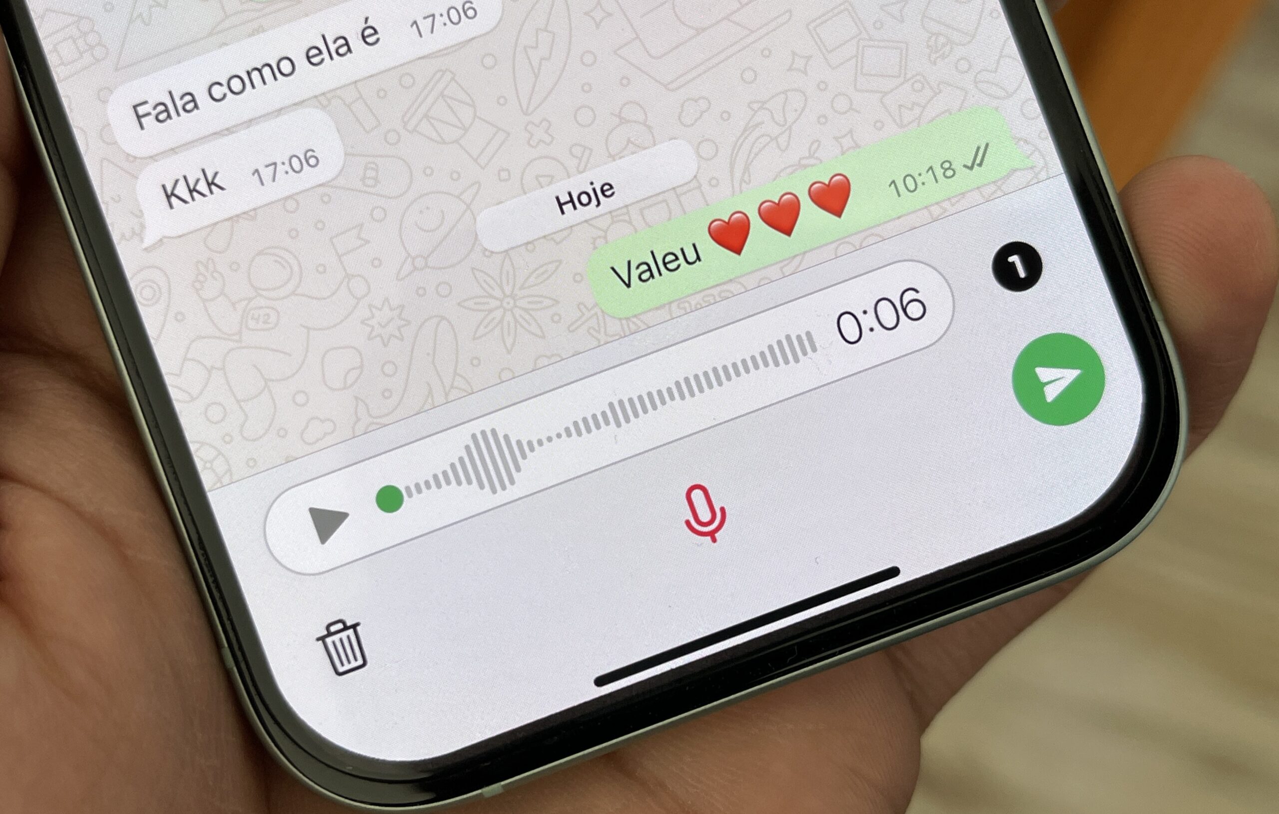 Como funcionam os programas que recuperam mensagens de celulares e são usados pela PF em investigações