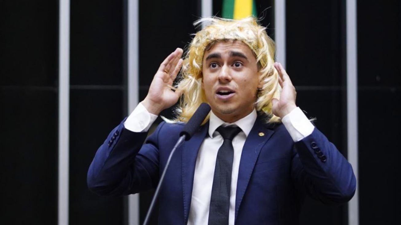 Nikolas Ferreira comenta Erika Hilton na Comissão da Mulher