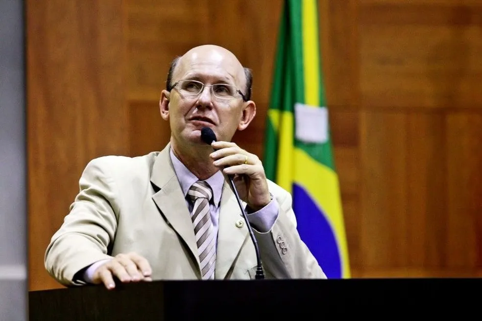 Atraso nas emendas tem irritado deputados, revela Avallone