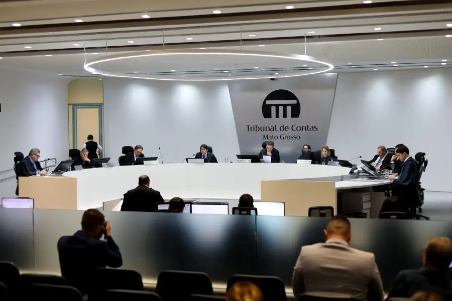 TCE-MT aprova súmula que afasta responsabilização automática de gestores públicos