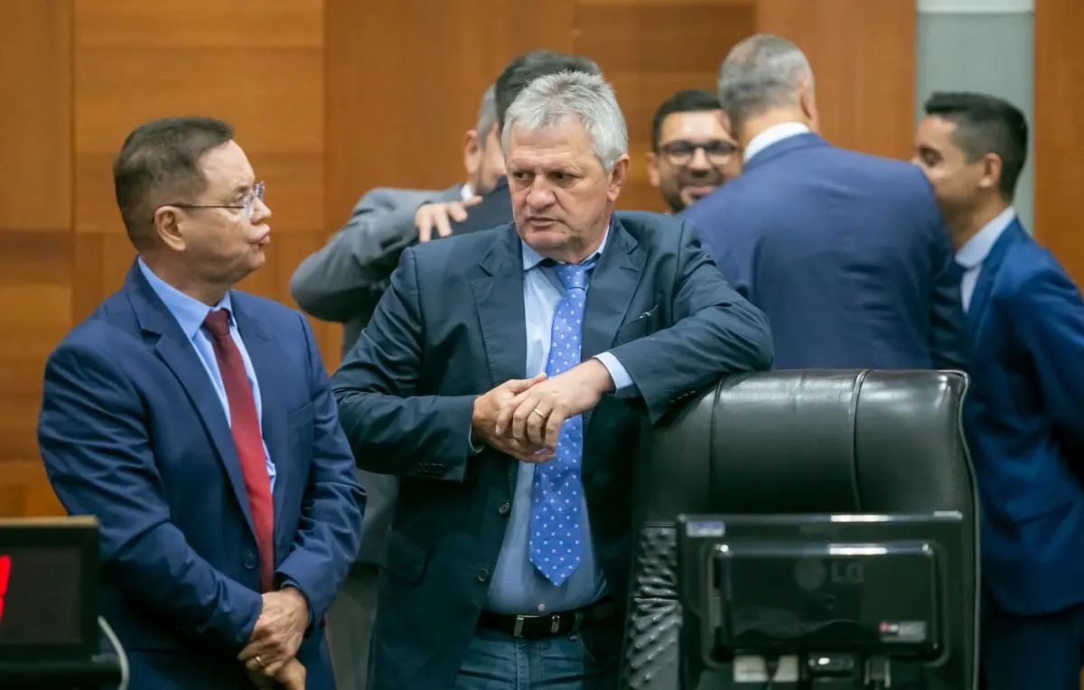 Dilmar Dal Bosco segue como líder do governo na Assembleia