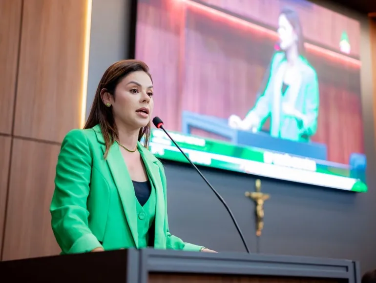 Michelly Alencar cobra ações efetivas de enfrentamento ao feminicídio em Mato Grosso