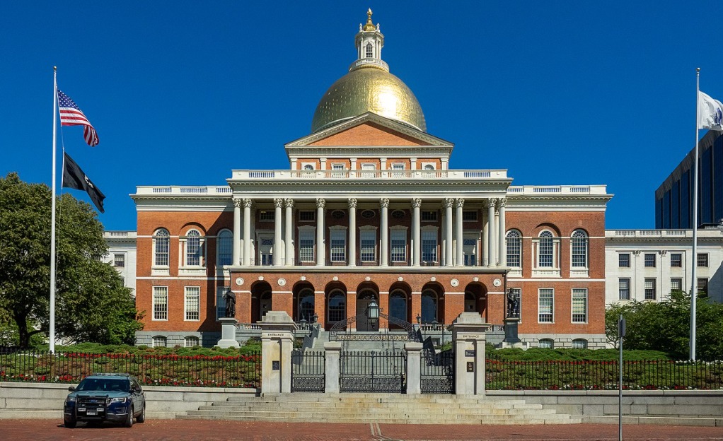 Massachusetts permite abortos até o nascimento com nova lei