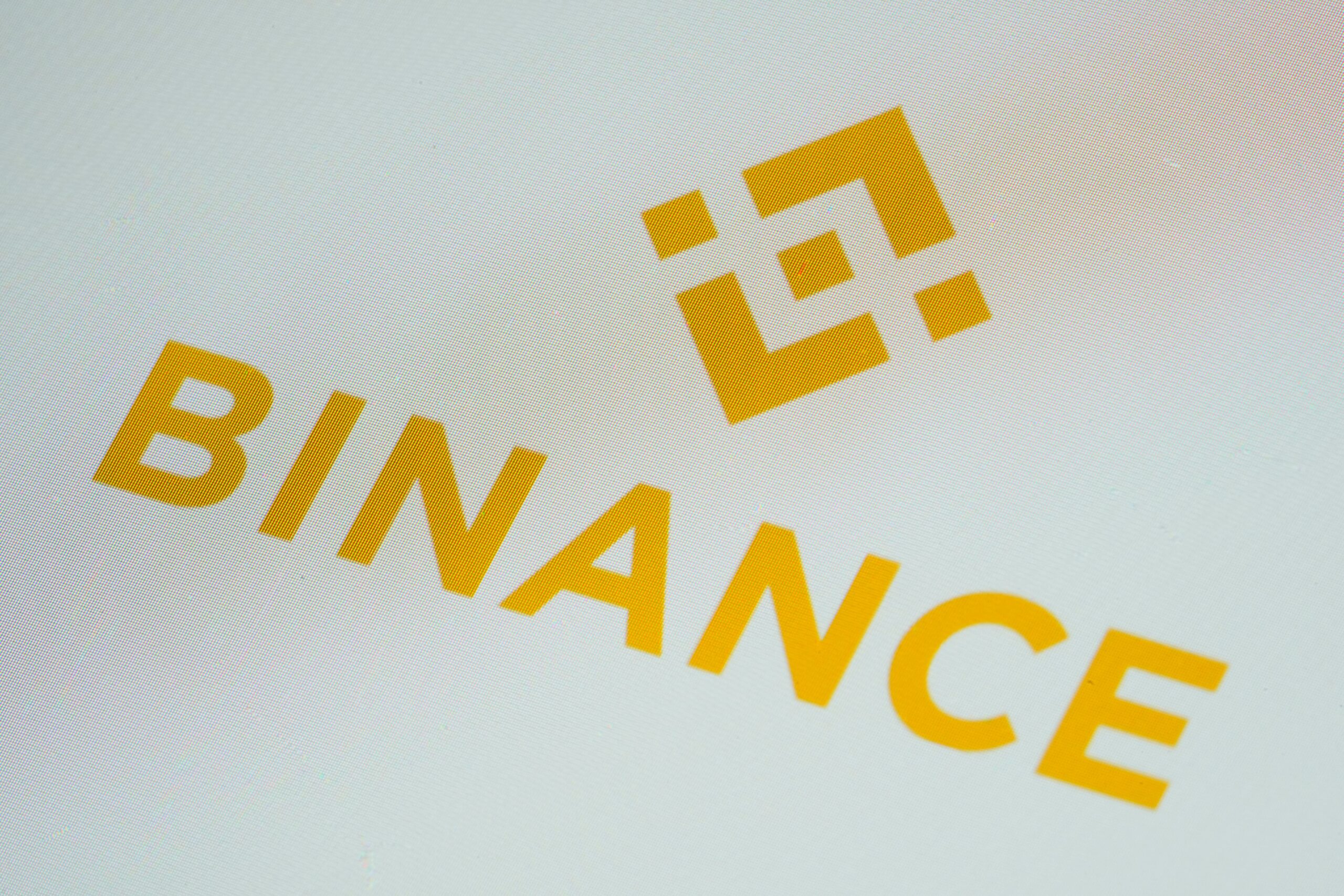 Binance diz ter coberto 90% das perdas após ataque hacker de mais de US$ 6 bilhões